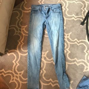 American Eagle light wash jeans